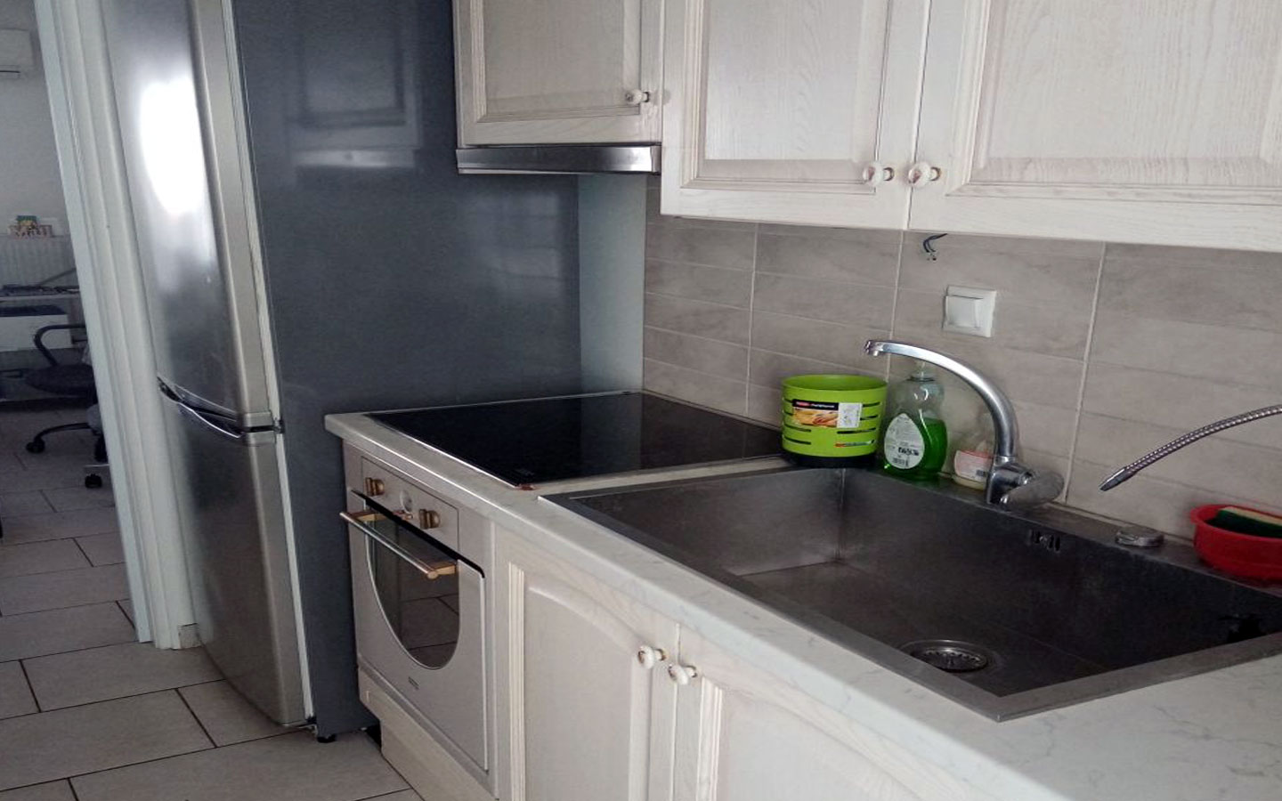 26 Kitchen 4