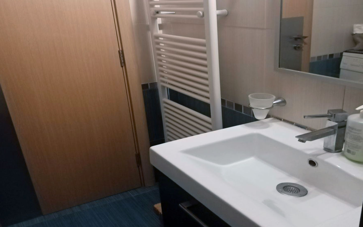 27 Bathroom 1