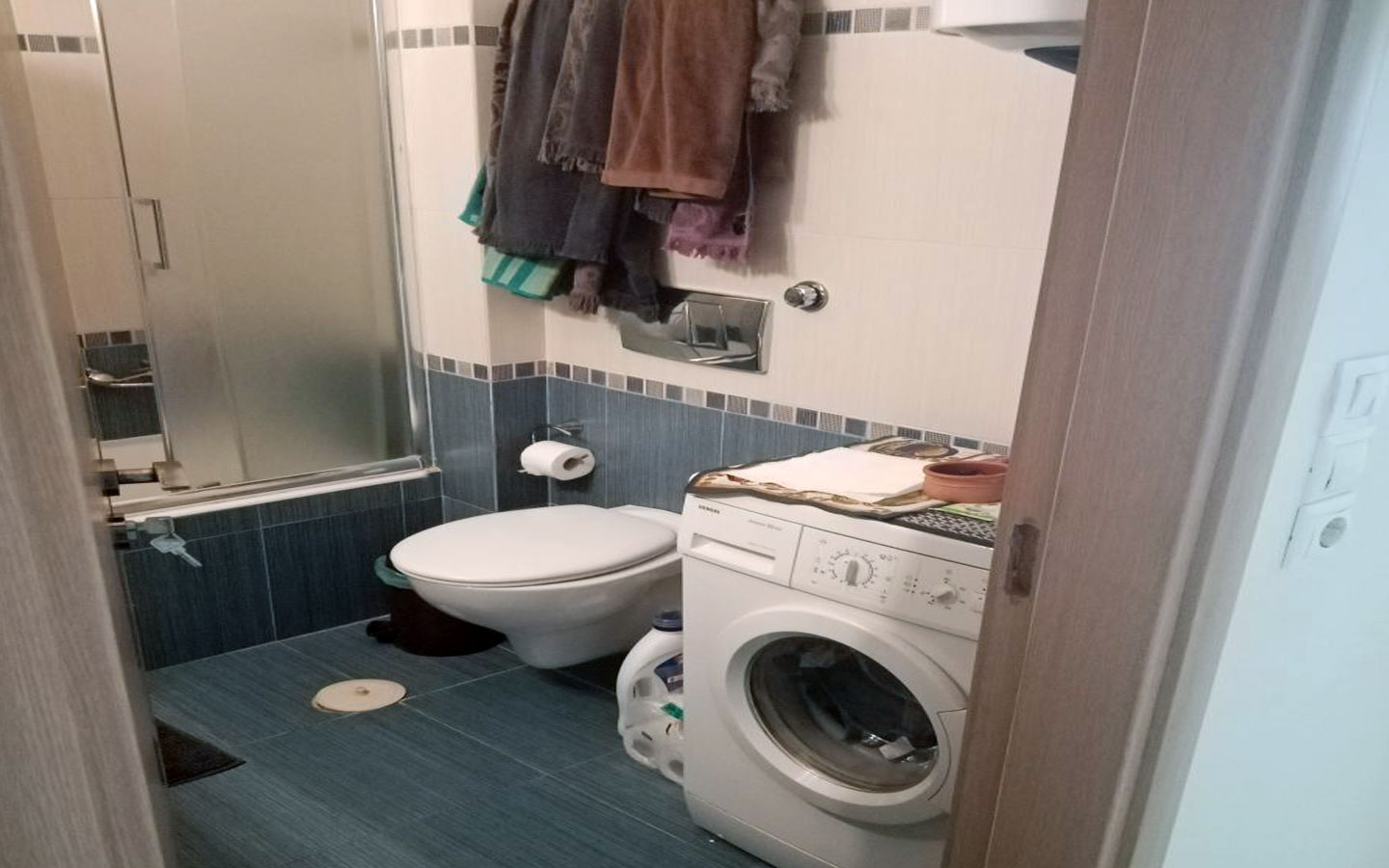29 Bathroom 3
