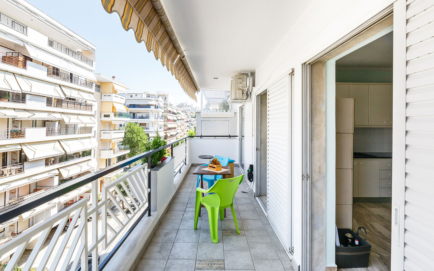 Apartment for sale in Kalamaria Greece