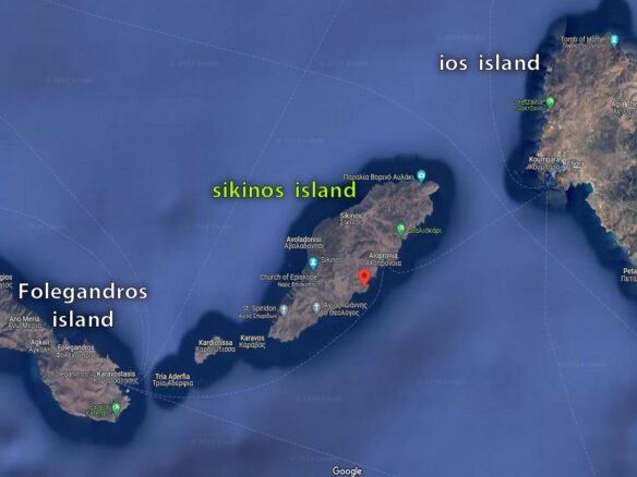 Plot on Sikinos island for sale