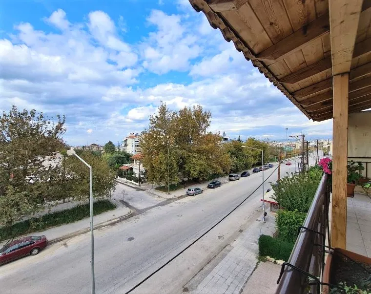 View of central avenue area of ​​Agioi Apostoloi Patra